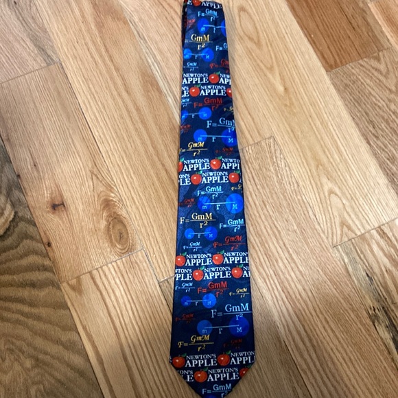 Steven Harris hand made navy tie - Picture 1 of 3
